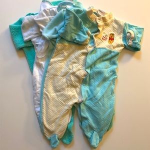 BUNDLED BABY ONE PIECE FOOTIE PAJAMAS